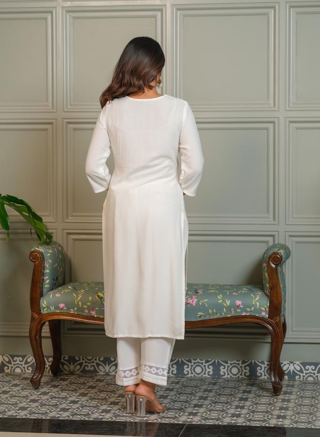 DW Women Embroidered Straight Kurta and Trousers Co-Ords - Image 5
